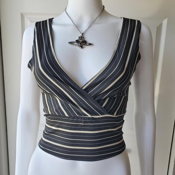 Wet Seal y2k Black and White crop top - Picture 1 of 7